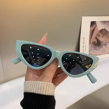 Moda Fierbinte Ochi de Pisica Mic Cadru ochelari de Soare Femei la Modă de Vară, Ochelari de Brand Nou Designer de Rece UV400 Nuante pentru Femei
